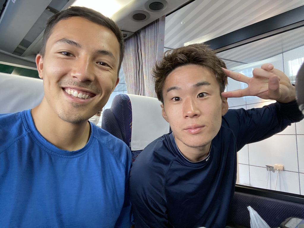 Yoshio and Takuma on the highway bus to Fuji Subaru Line 5th Station.