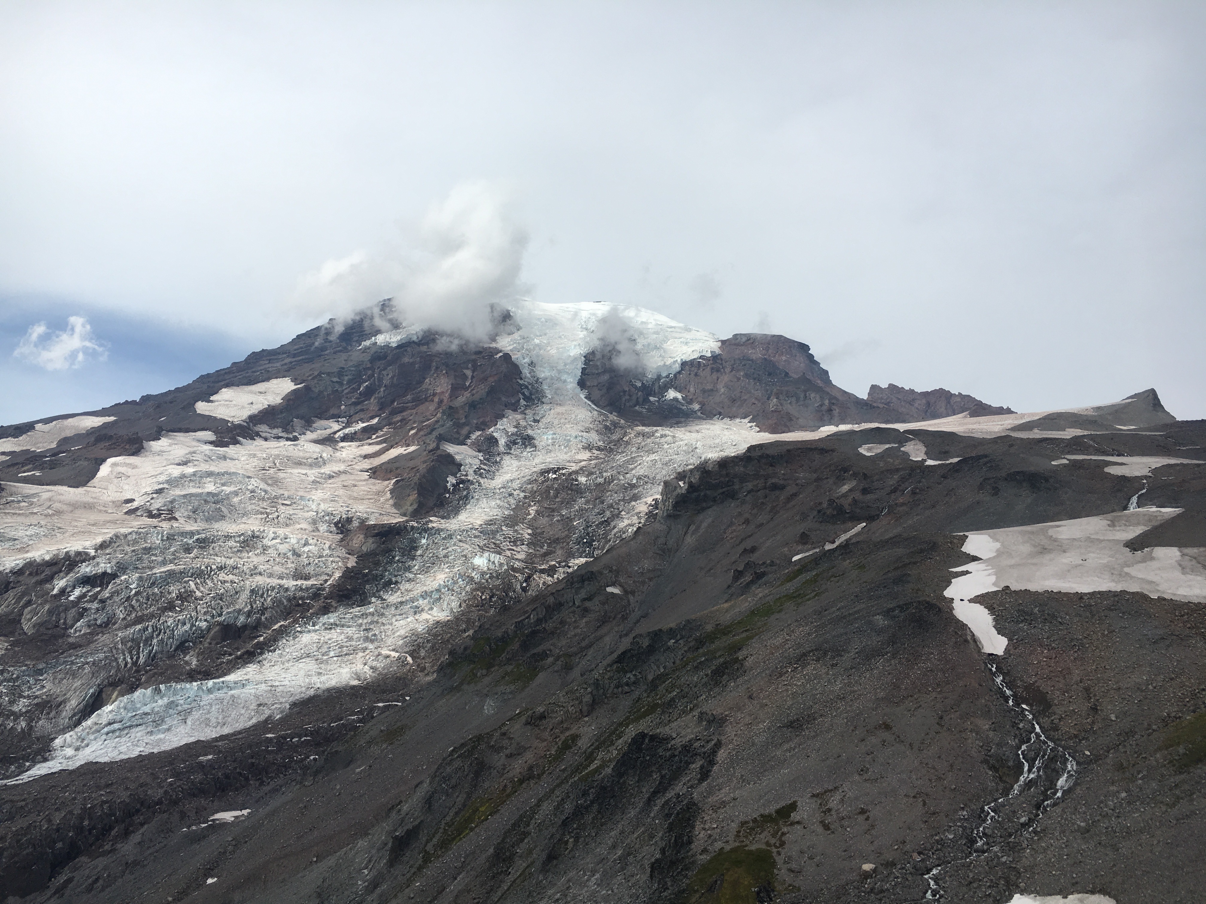 mount-rainier-disappointment-cleaver-in-early-september
